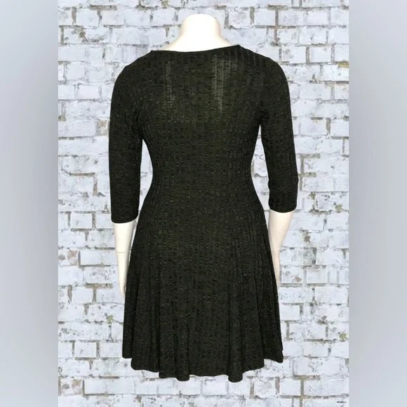 Torrid olive green sweater dress size 1x - Picture 2 of 7